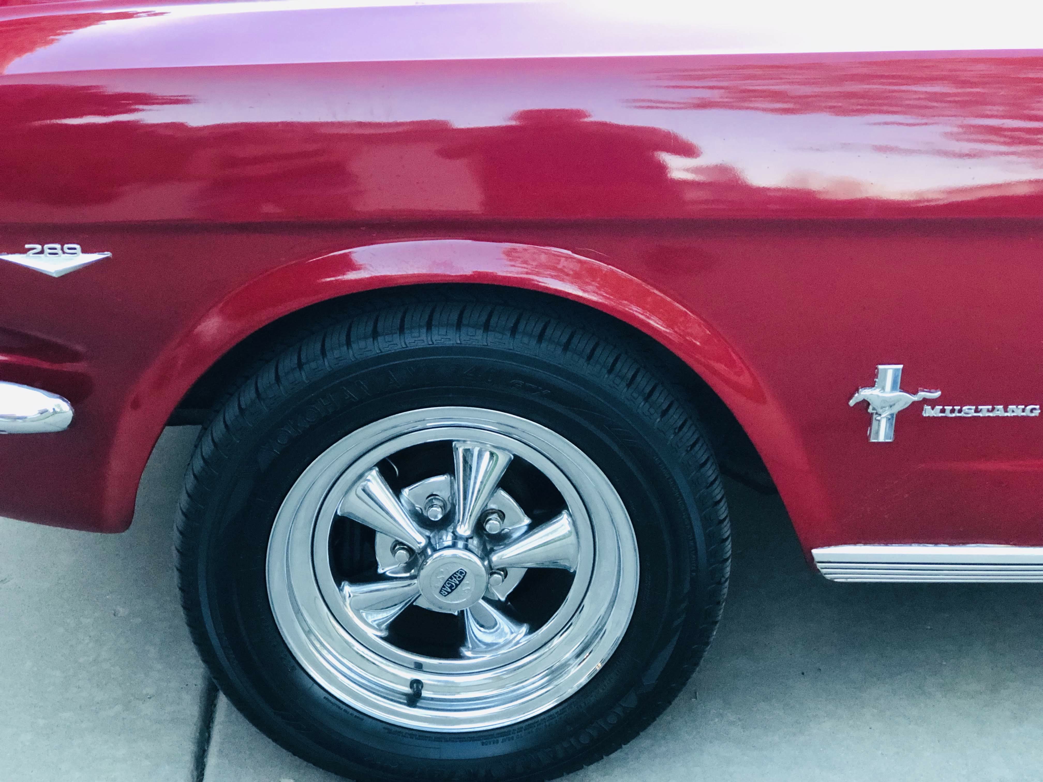 Cragar SS wheel and 289 fender badge